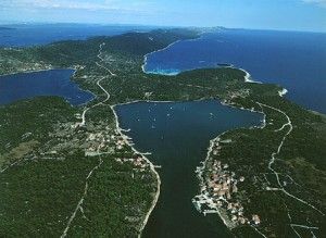 objects/28/114147_Pogled iz zraka na Veli Rat.jpg